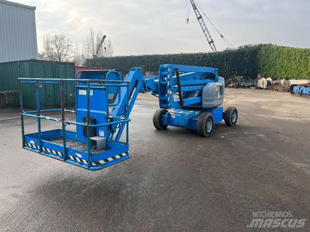 Genie Z 45/25 J Kĺbové plošiny