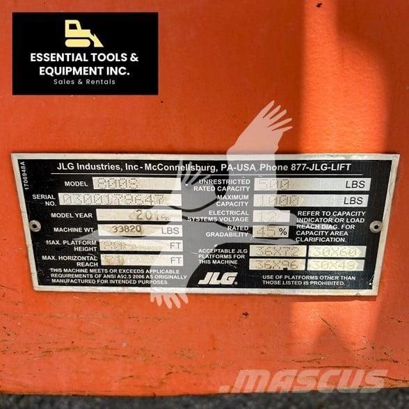 JLG 800S Teleskopické plošiny