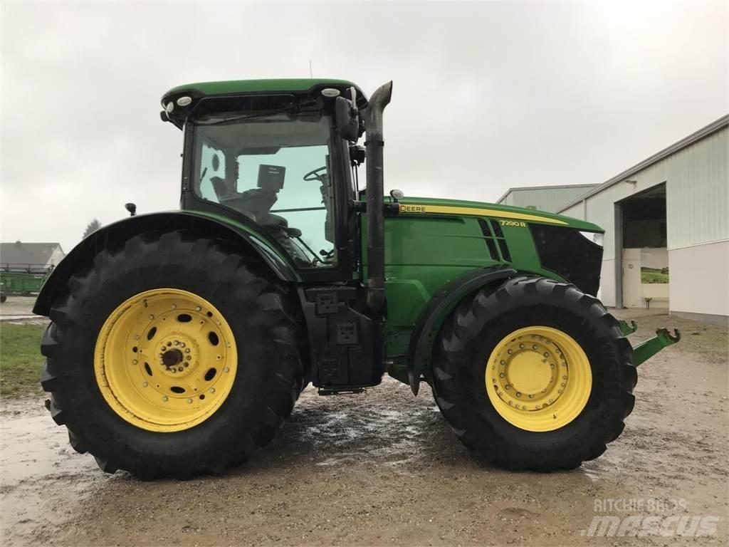 John Deere 7290R Traktory