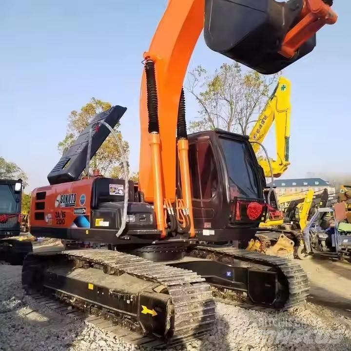 Hitachi ZX 200 Pásové rýpadlá