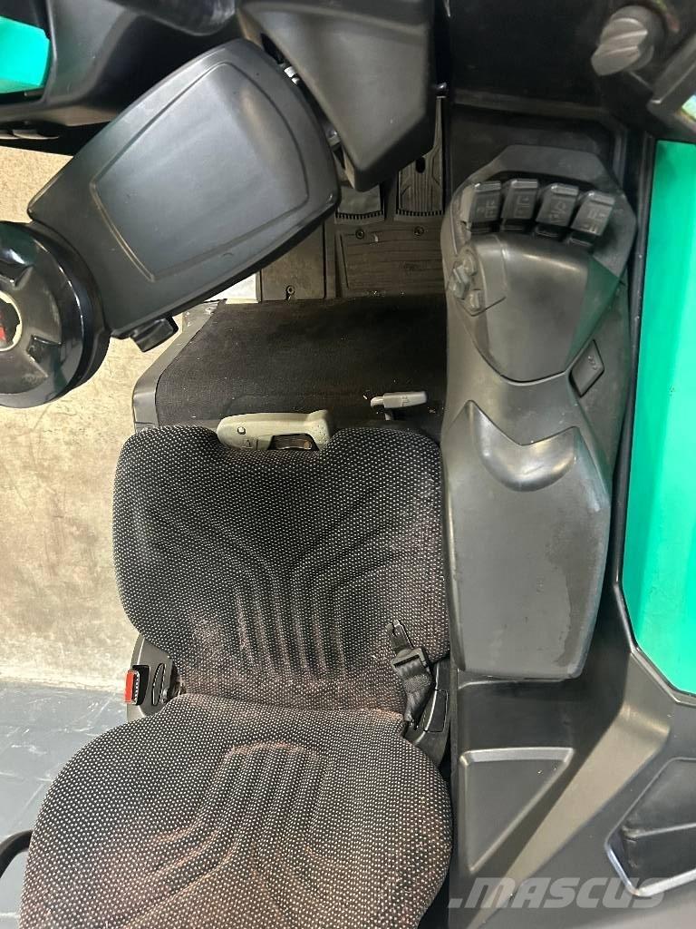 Mitsubishi RB 16N2C Retraky