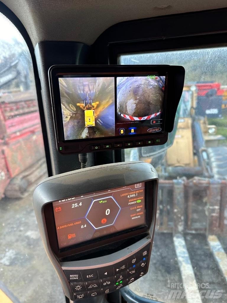Hyundai HL970A Kolesové nakladače
