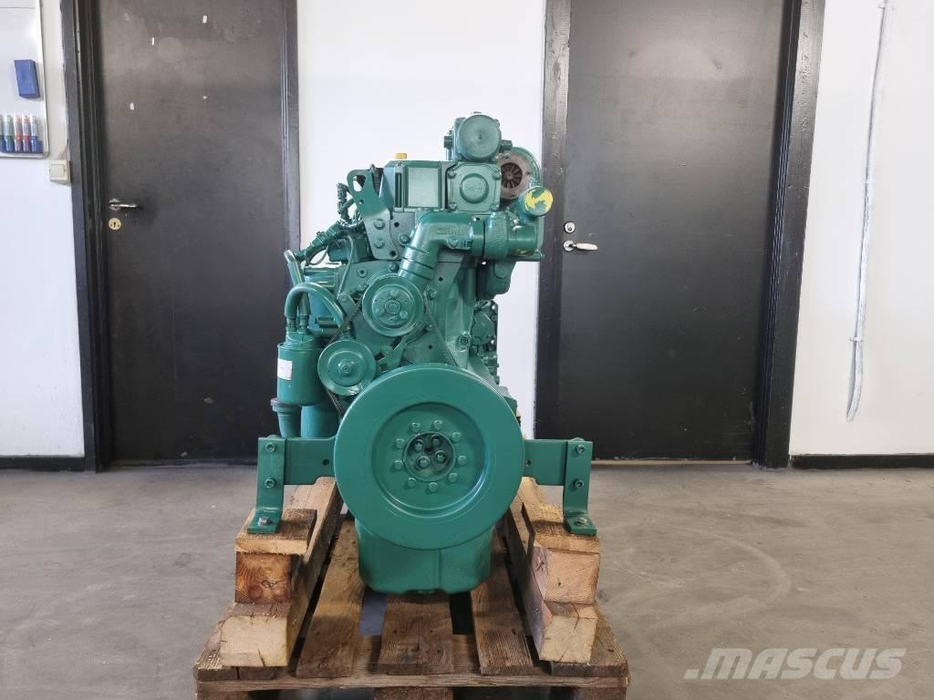 Volvo L120E motor Kolesové nakladače
