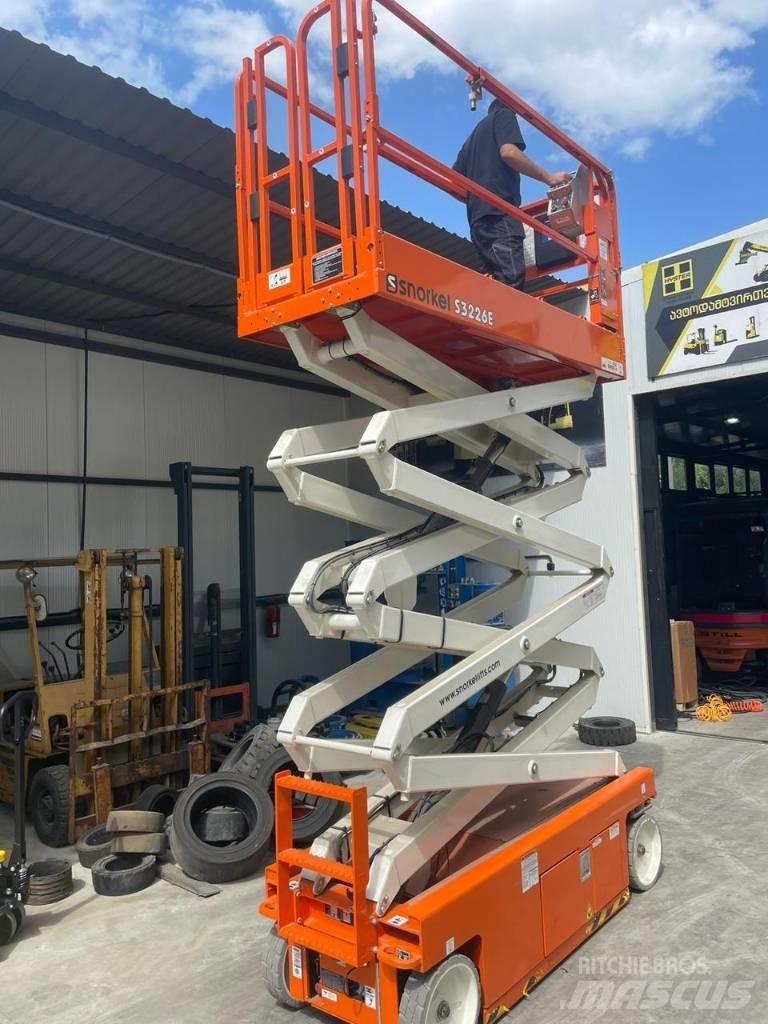 Snorkel S 3246 E Nožnicové zdvíhacie plošiny