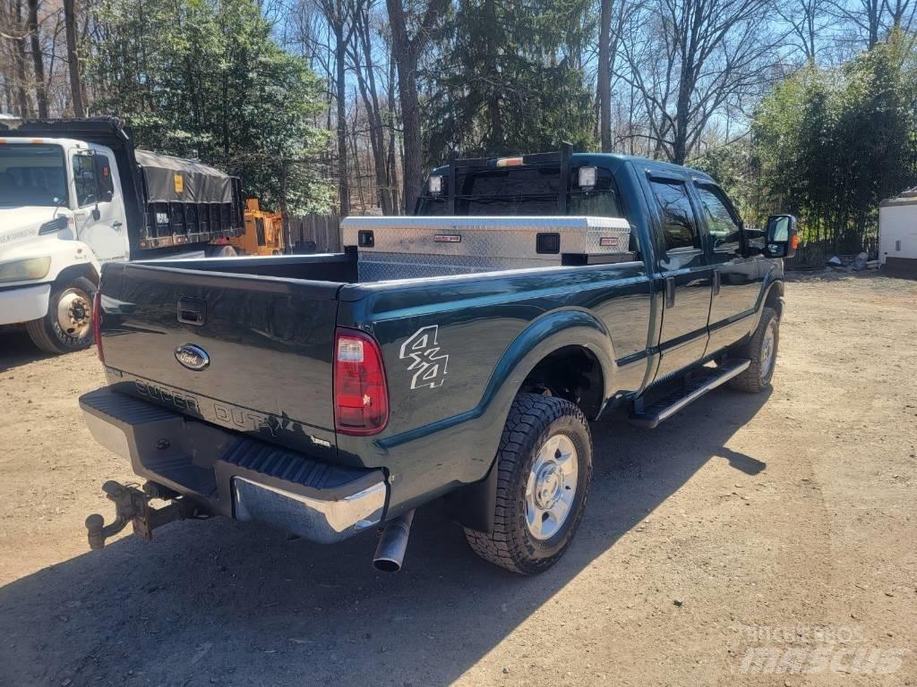 Ford F350 XLT Nakladacia/sklápacia bočnica
