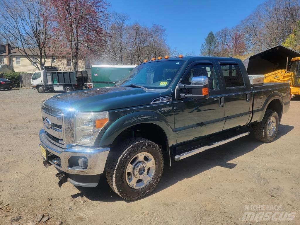 Ford F350 XLT Nakladacia/sklápacia bočnica