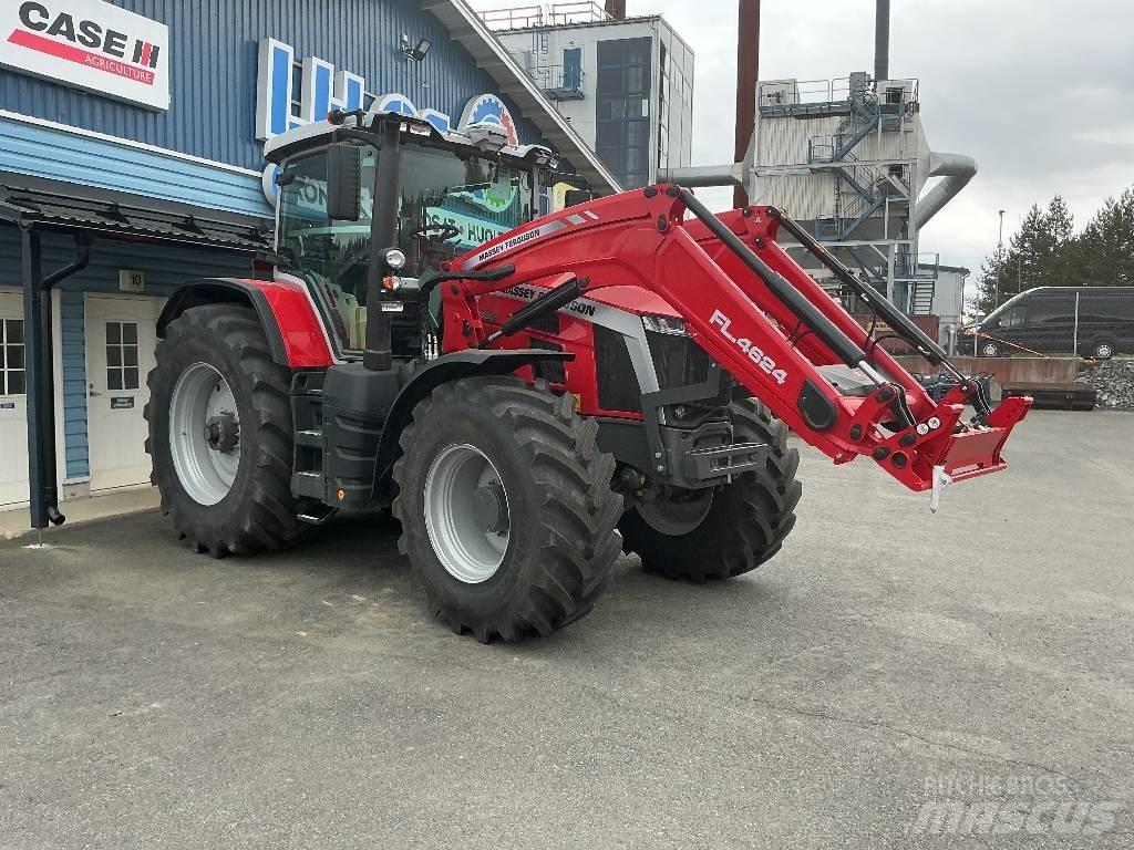 Massey Ferguson 8 S Traktory