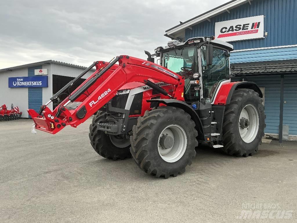 Massey Ferguson 8 S Traktory