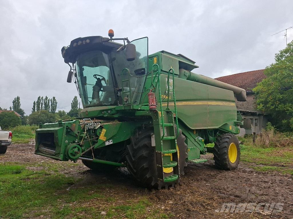John Deere T550i Kombinované zberacie stroje