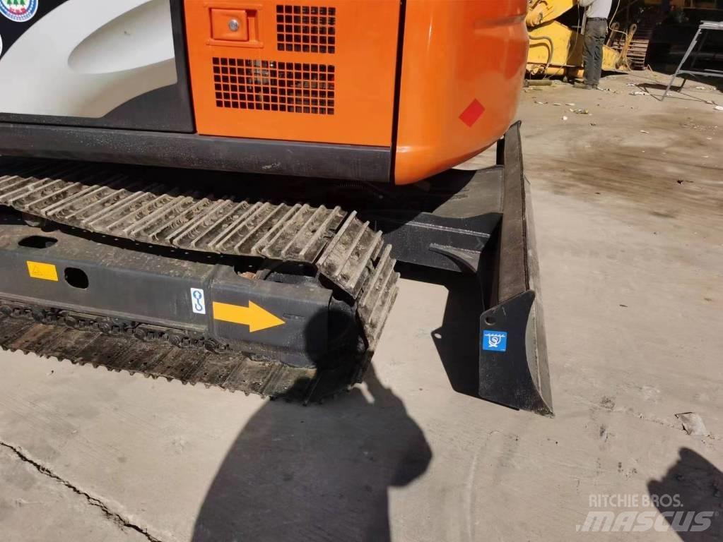 Hitachi ZX 70 Mini rýpadlá < 7t