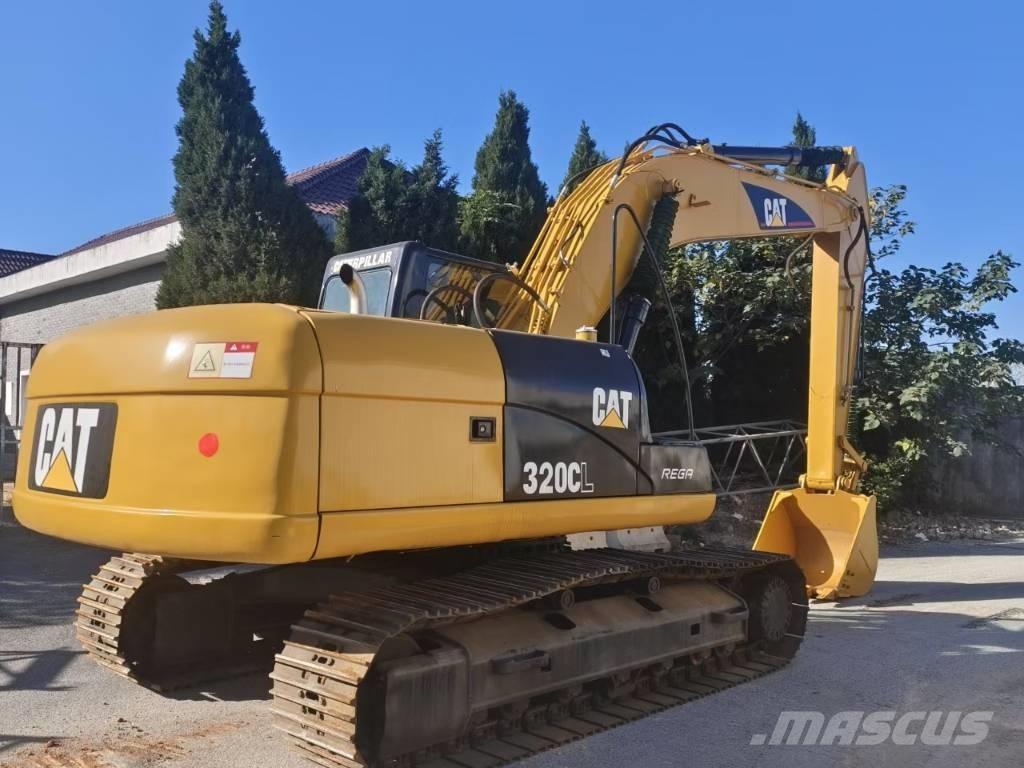 CAT 320 Pásové rýpadlá