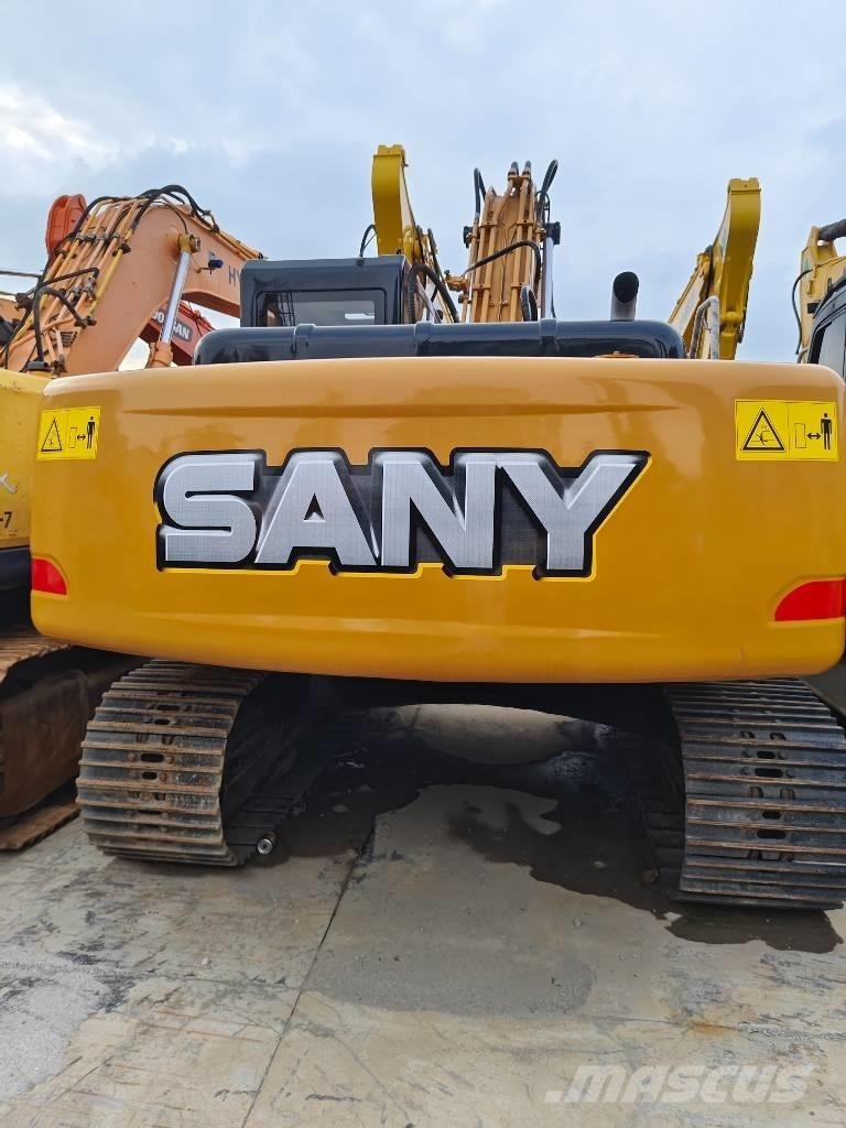 Sany SY 215 C Pásové rýpadlá