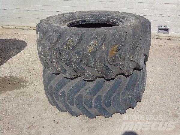 Michelin 20,5x25 Pneumatiky, kolesá a ráfiky