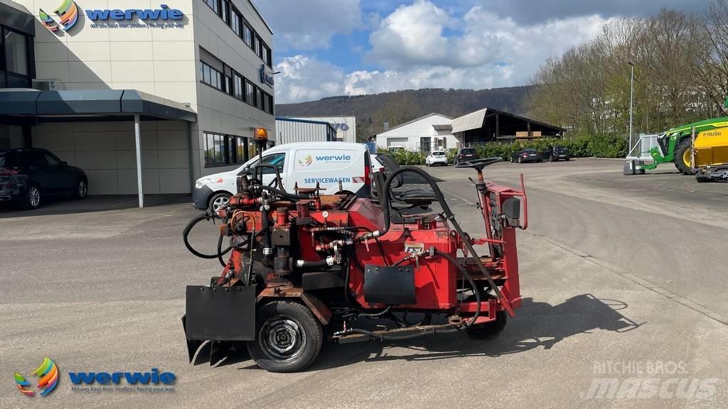 Strassmayr S25 / 500-G Rozstrekovače asfaltu
