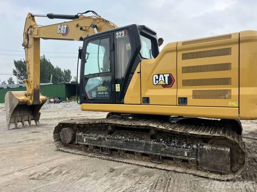 CAT 323 GC Pásové rýpadlá