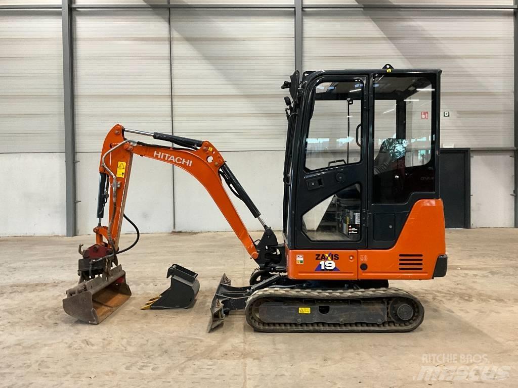 Hitachi ZX 19-6 Mini rýpadlá < 7t