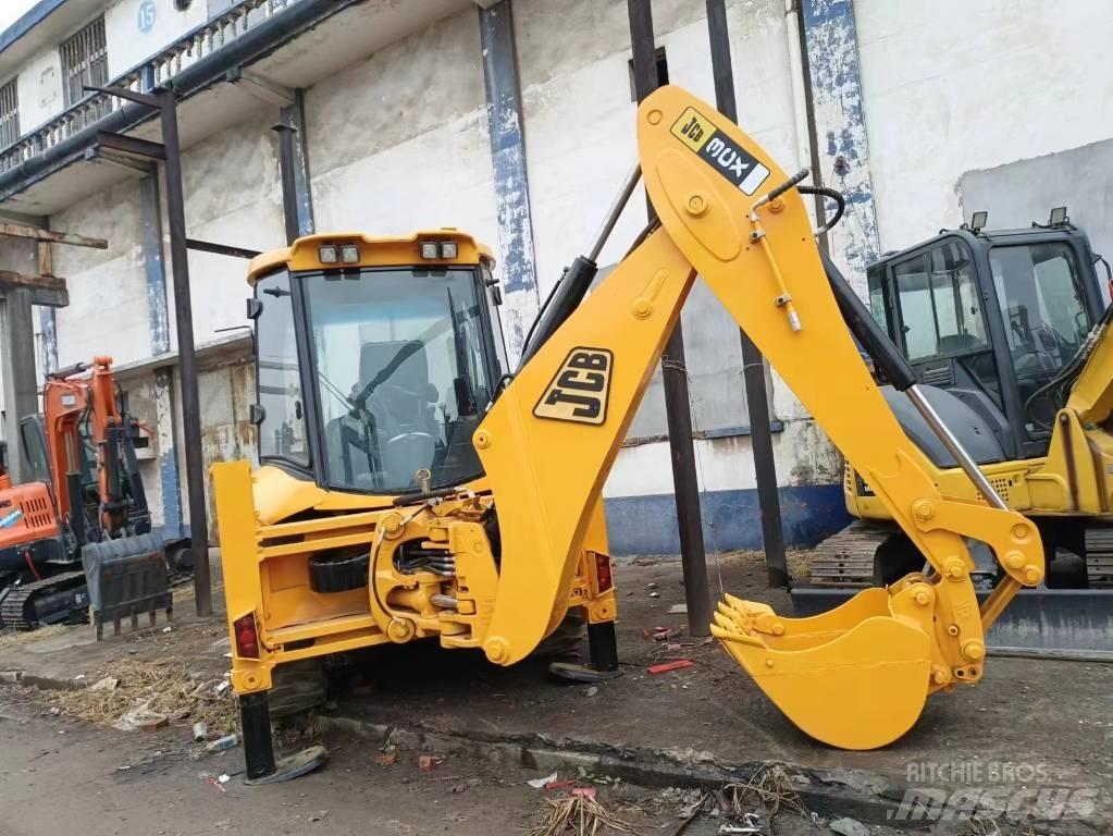 JCB 3 CX Kolesové rýpadlá