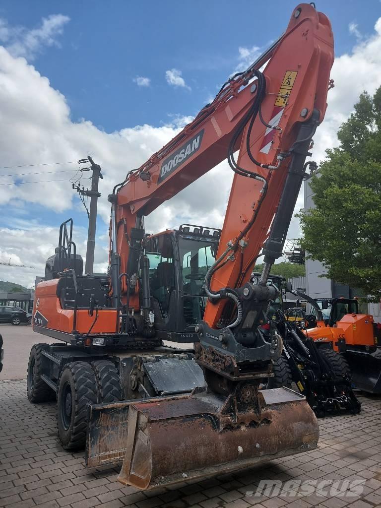 Develon DX 170 W-7 Kolesové rýpadlá