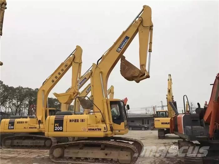 Komatsu PC 200-7 Pásové rýpadlá