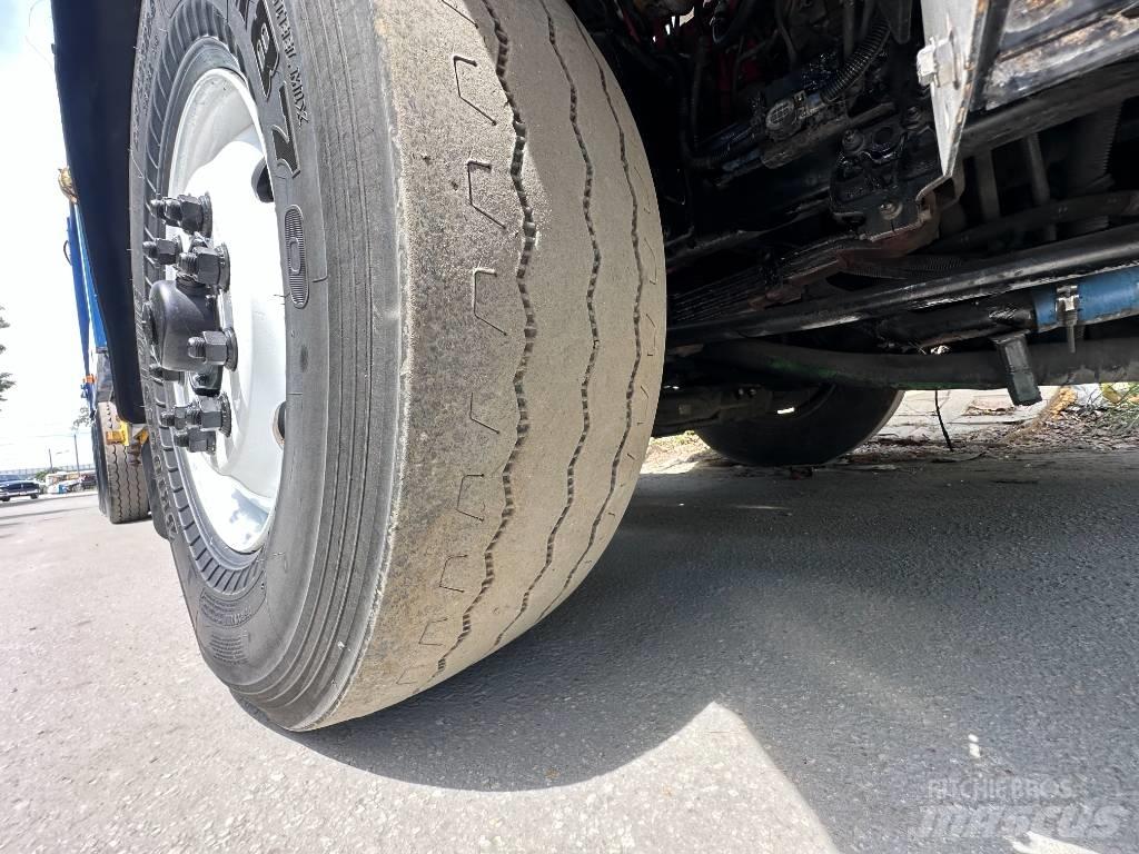 Autocar XPEDITOR Smetiarske vozidlá
