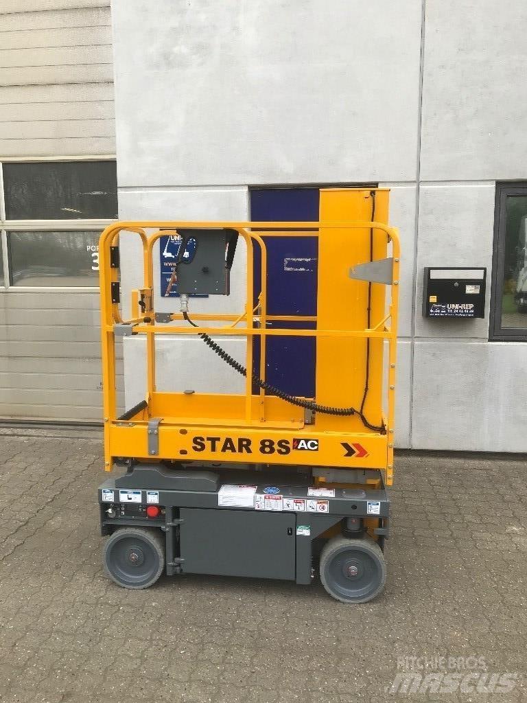 Haulotte Star 8 Vertikálne stĺpové výťahy