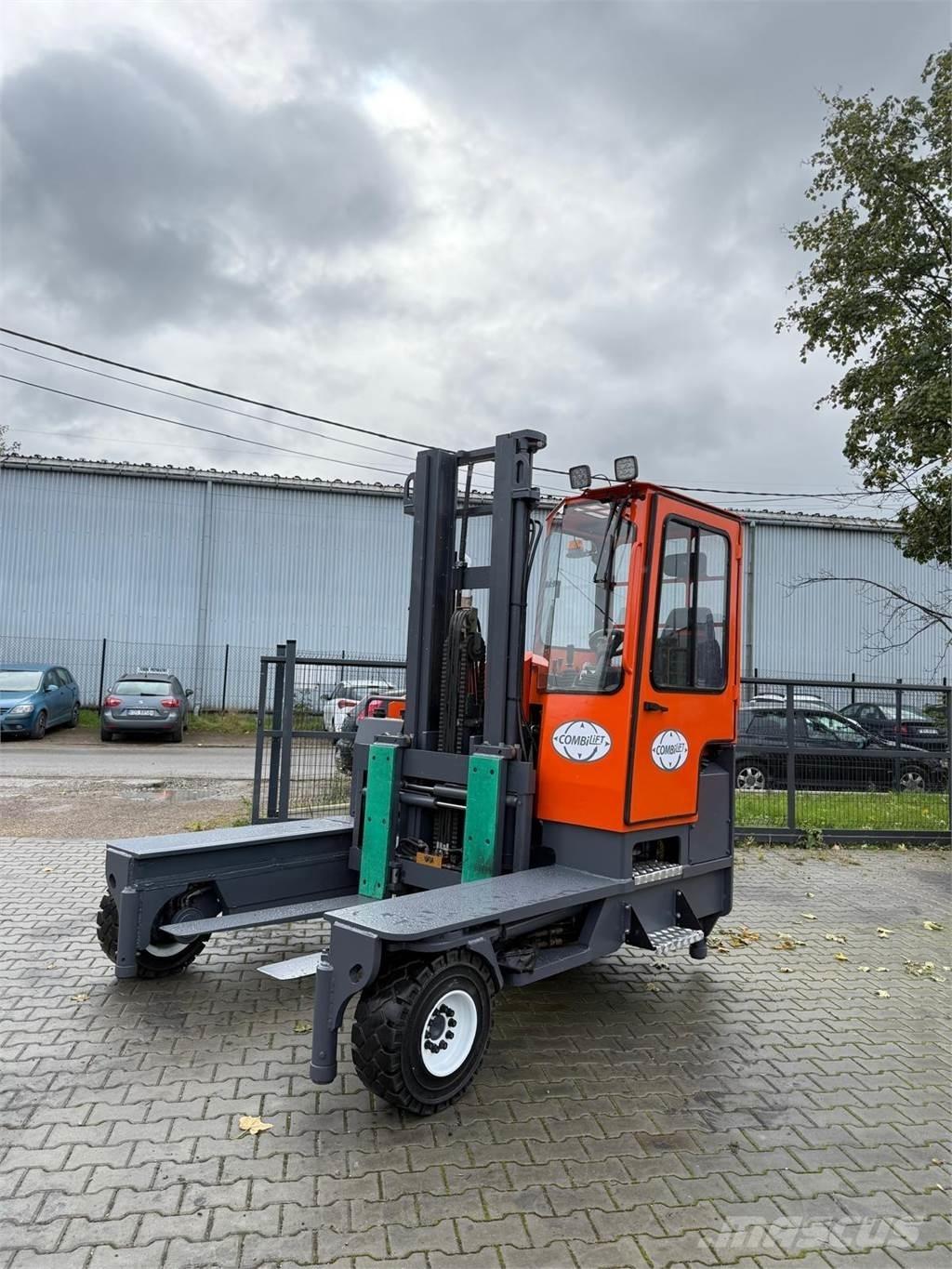Combilift C5000 XL 4 cestné vysokozdvižné vozíky