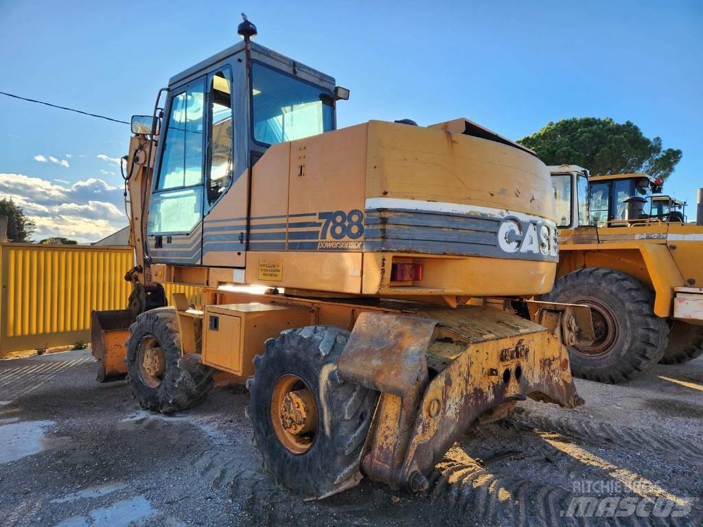 CASE 788 P Kolesové rýpadlá