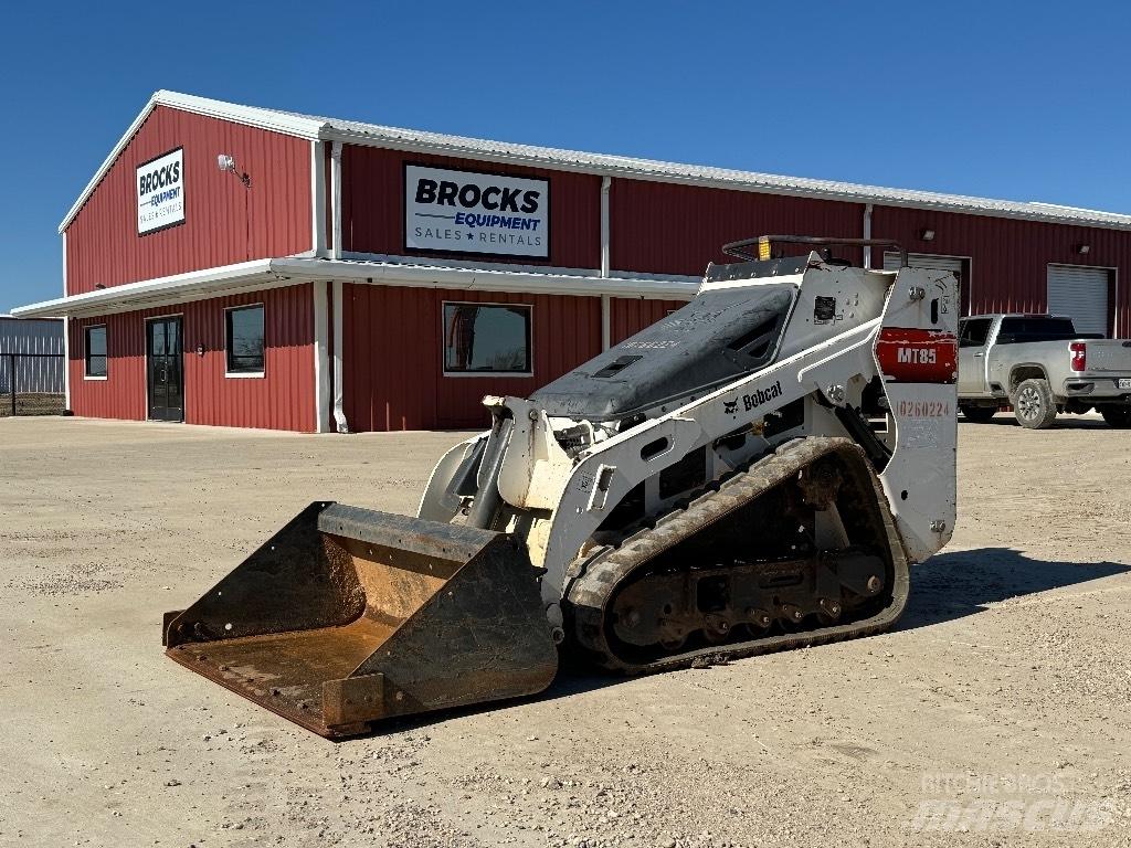 Bobcat MT 85 Šmykom riadené nakladače
