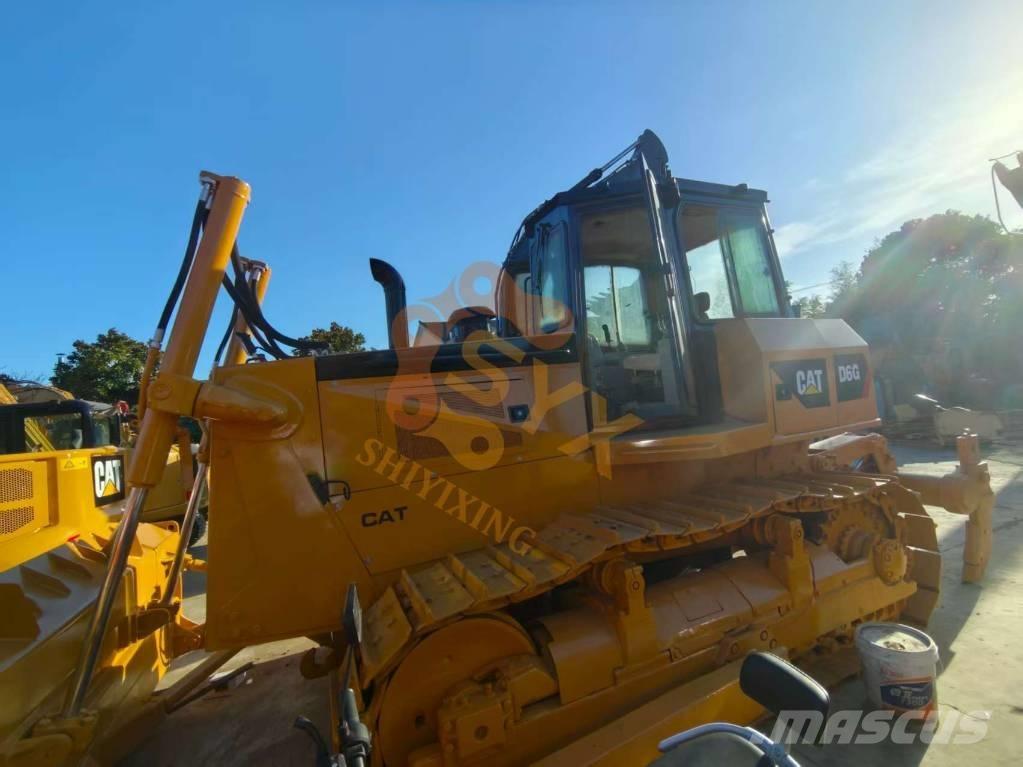 CAT D6G Pásové dozéry