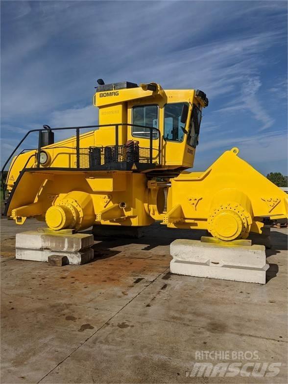 Bomag BC1172RB Skládkové kompaktory