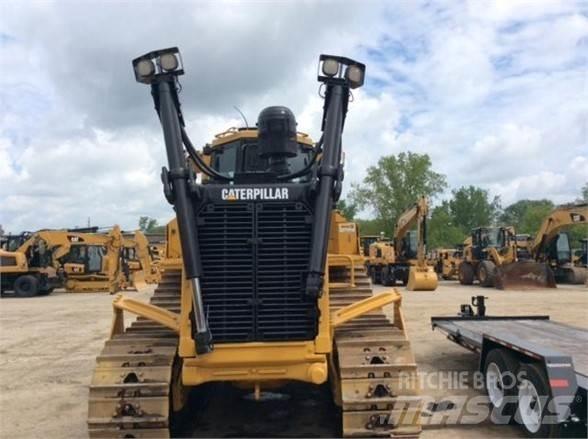 CAT D8T Pásové dozéry