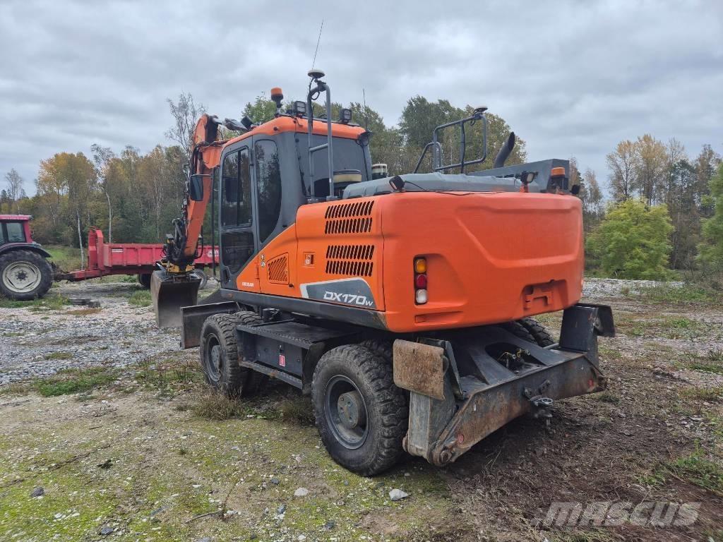 Doosan DX 170 W Kolesové rýpadlá