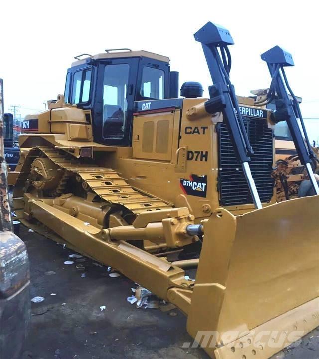 CAT D 7H Pásové dozéry