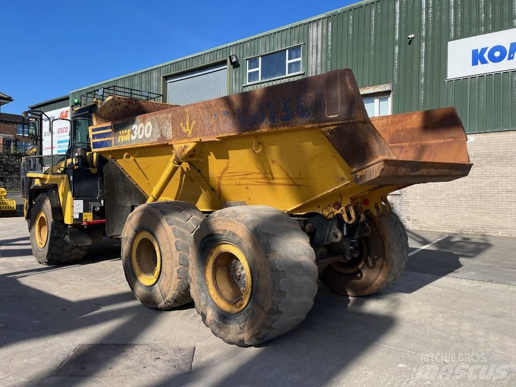Komatsu HM 300-3 Kĺbové nákladné autá