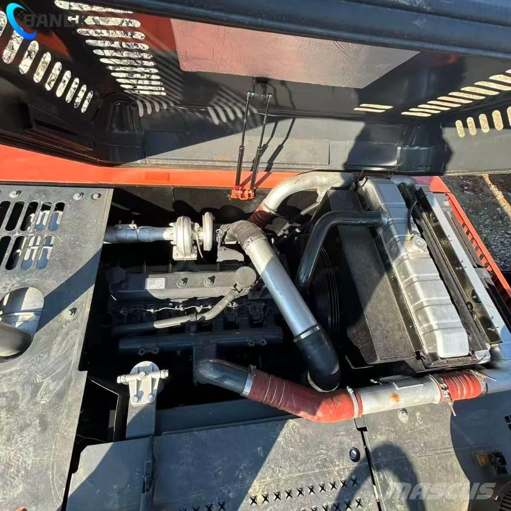 Doosan DX 225 LCA Pásové rýpadlá