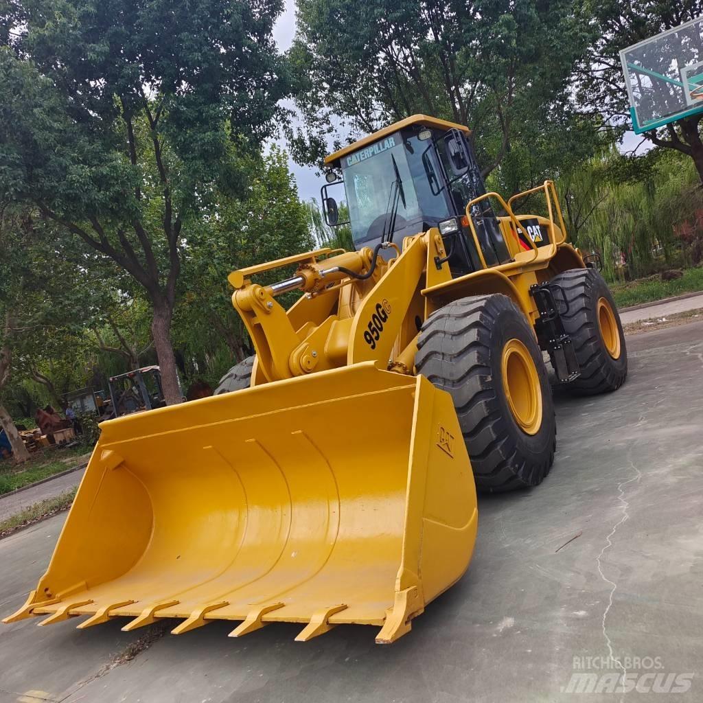 CAT 950GC Kolesové nakladače