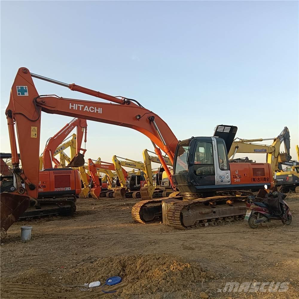 Hitachi ZX240 Pásové rýpadlá