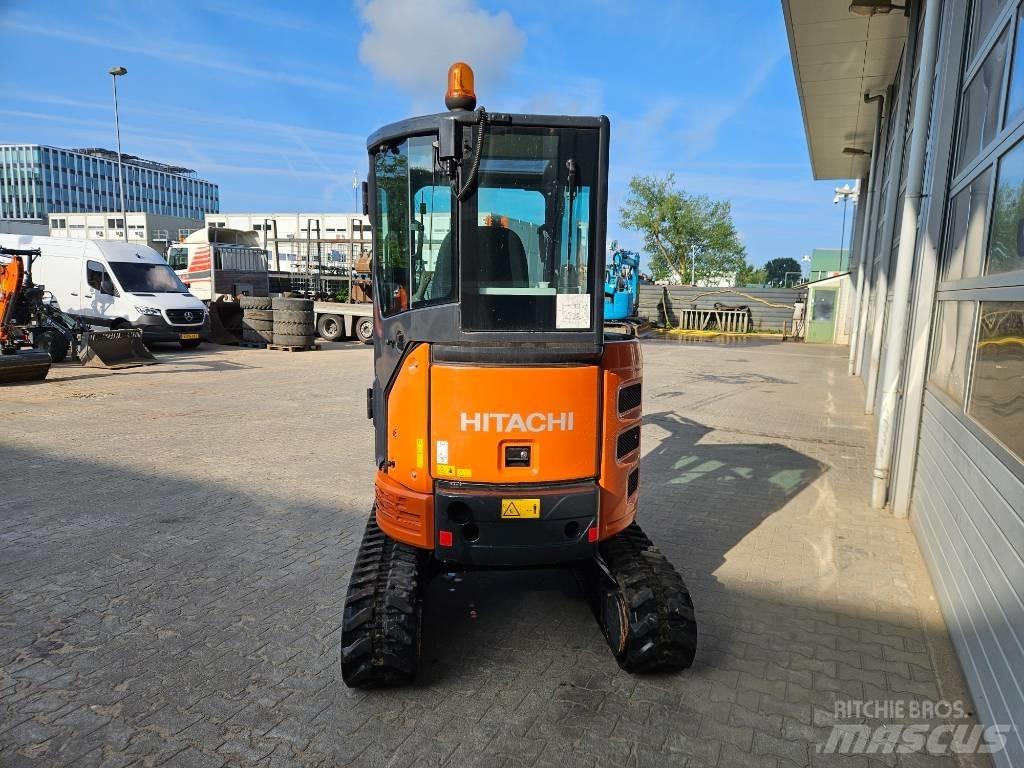 Hitachi ZX26U-6 Mini rýpadlá < 7t