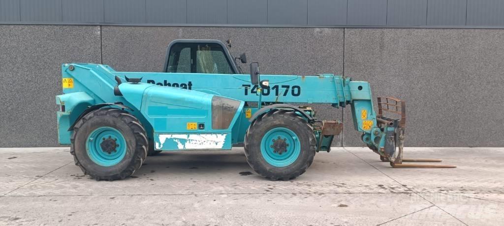 Bobcat T 40.170 Teleskopické manipulátory