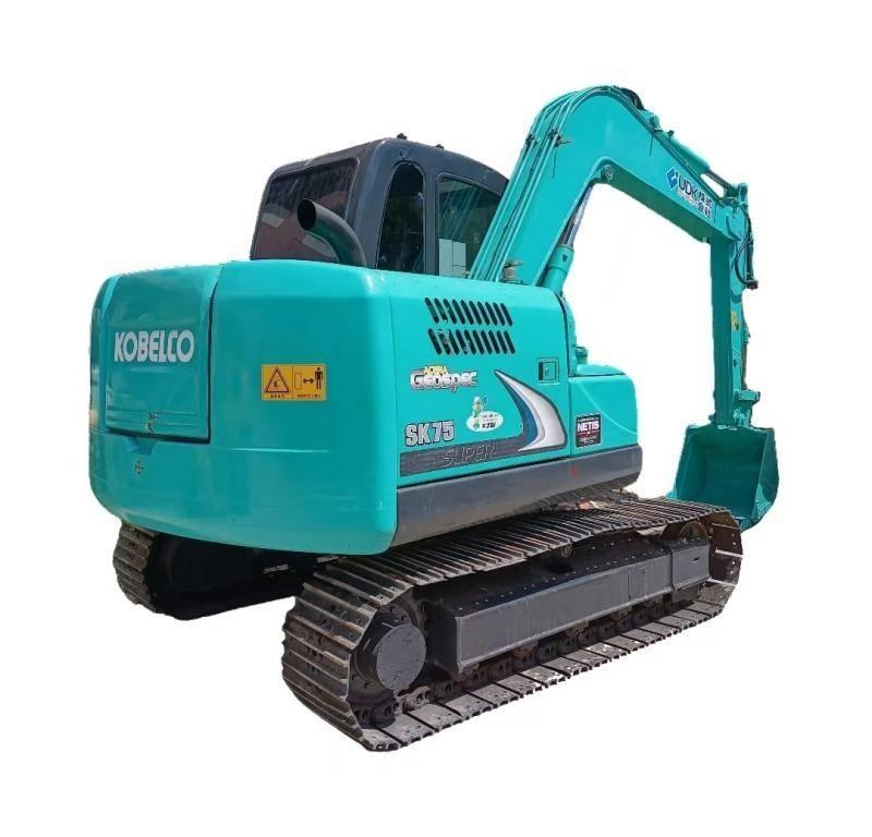 Kobelco SK 75 Pásové rýpadlá
