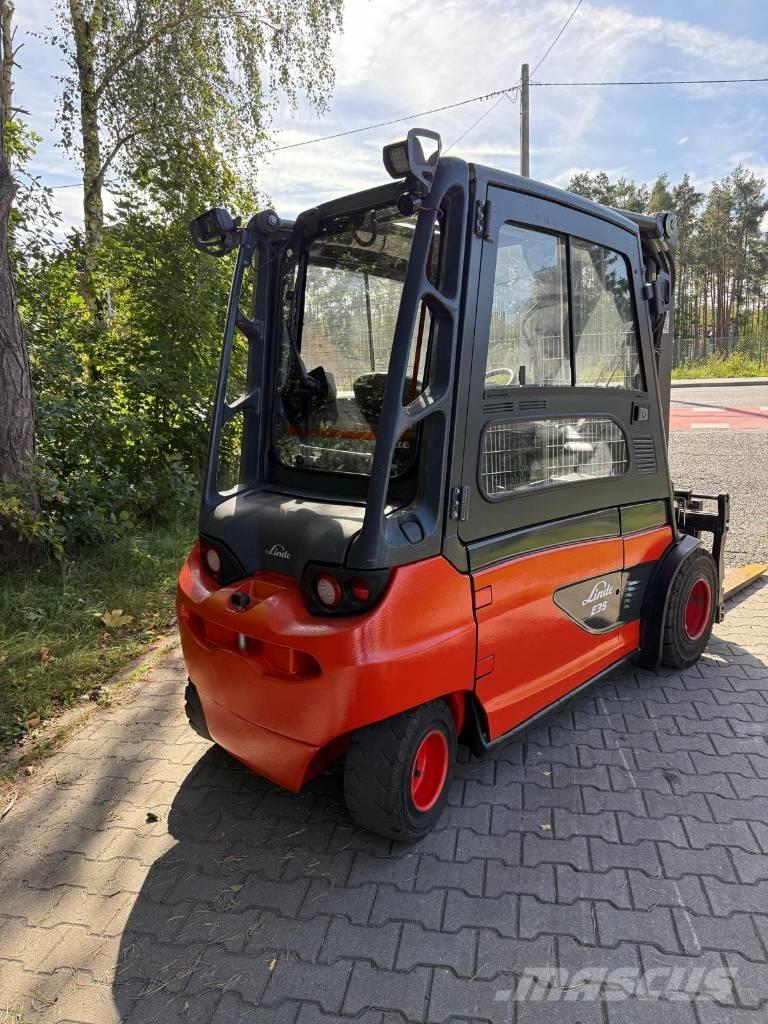Linde E35L-01 Akumulátorové vozíky