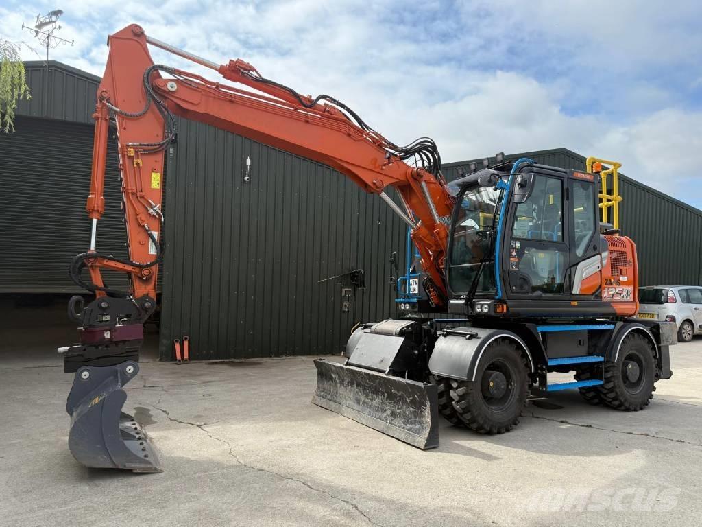 Hitachi ZX 135 W-7 Kolesové rýpadlá