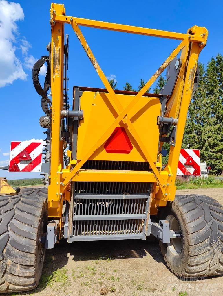 Elho Scorpio 710 Zberača kameňa