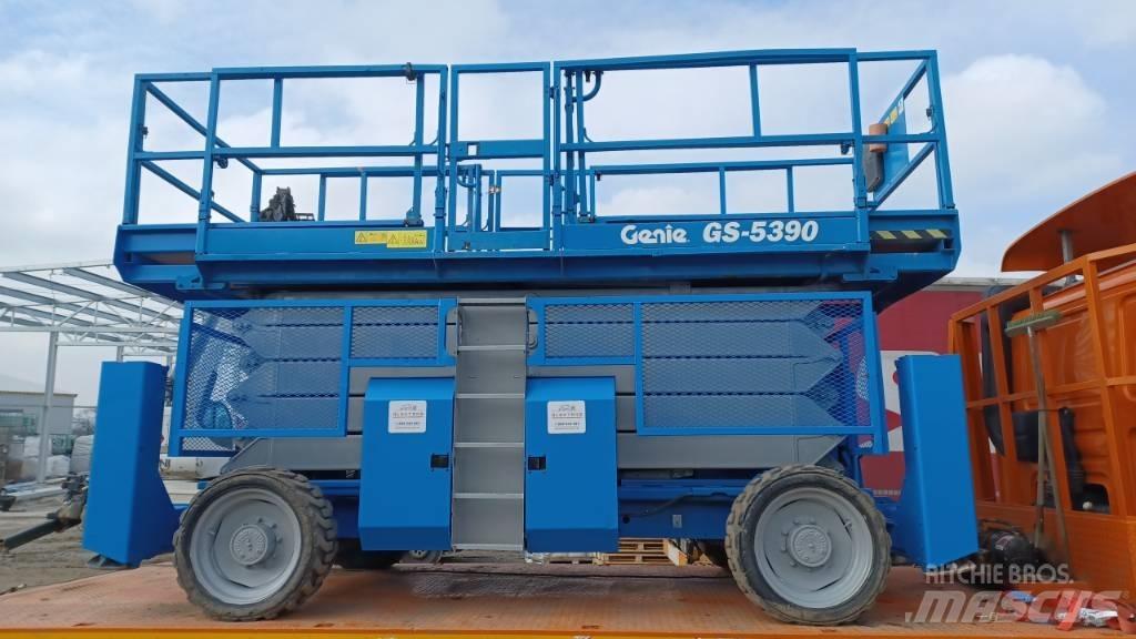 Genie GS 5390 Nožnicové zdvíhacie plošiny