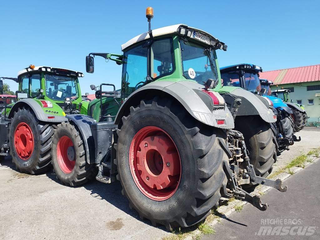 Fendt 933 Vario Traktory