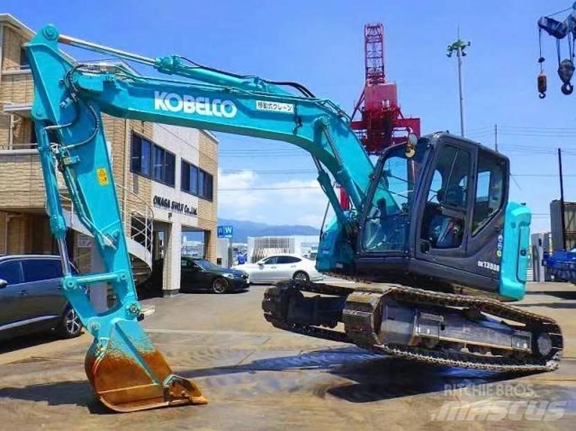 Kobelco SK 135 Midi rýpadlá 7 t - 12 t