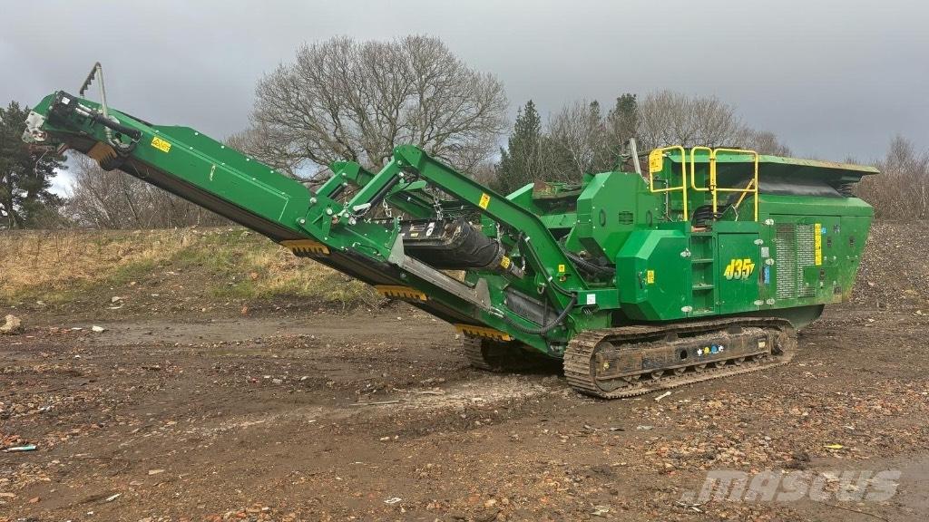 McCloskey J35 Mobilné drviče