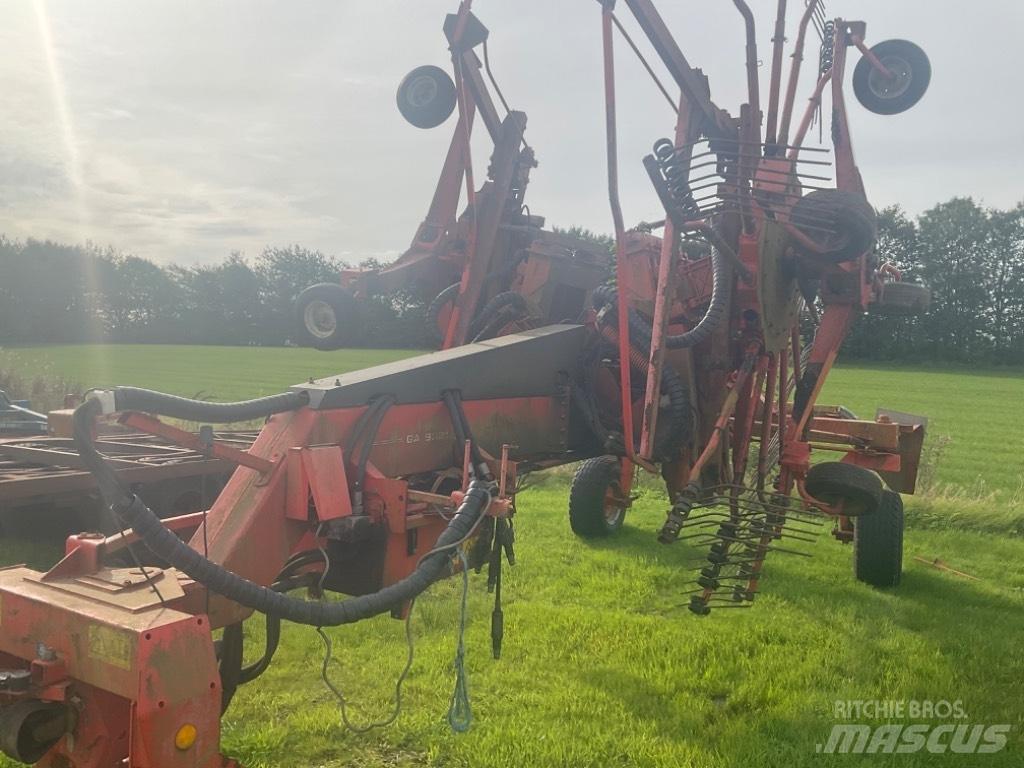 Kuhn Ga 9321 Obracače a zhrabovače sena
