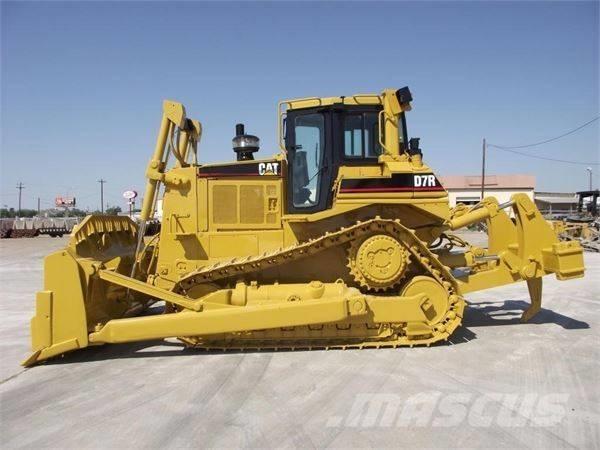 CAT D 7 R LGP Pásové dozéry