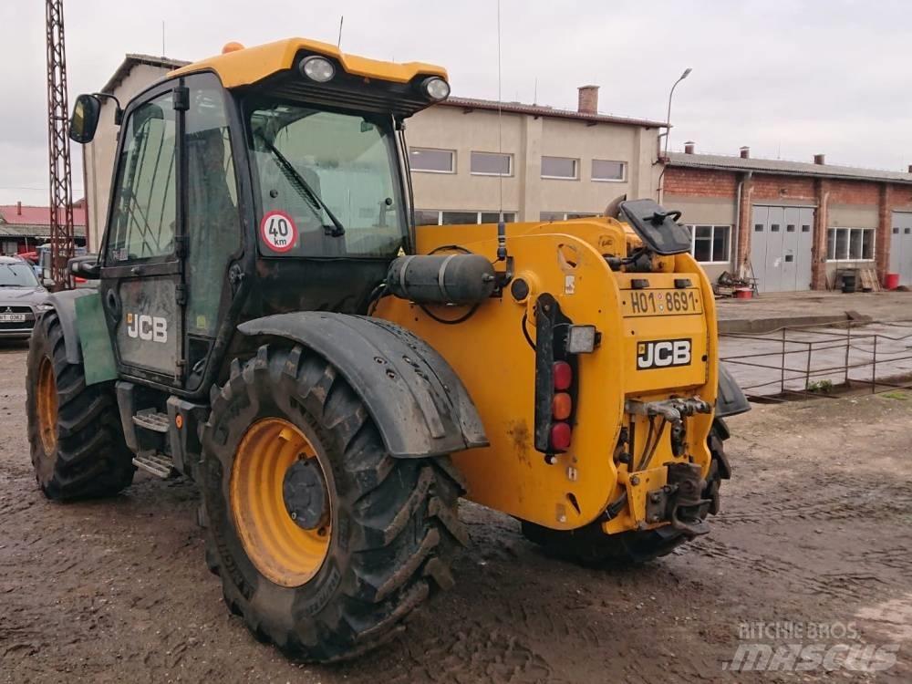 JCB 541-70 Teleskopické nakladače pre poľnohospodárstvo